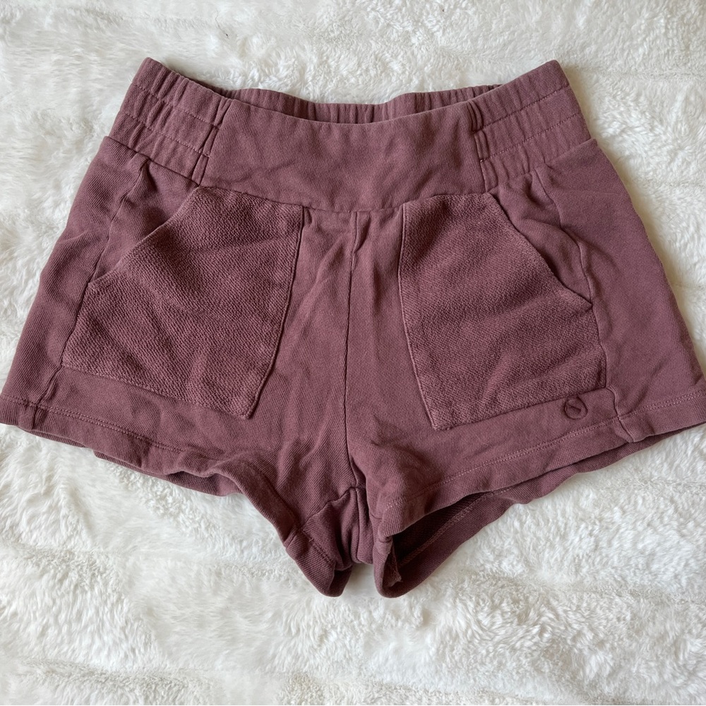 Up West dark pink shorts